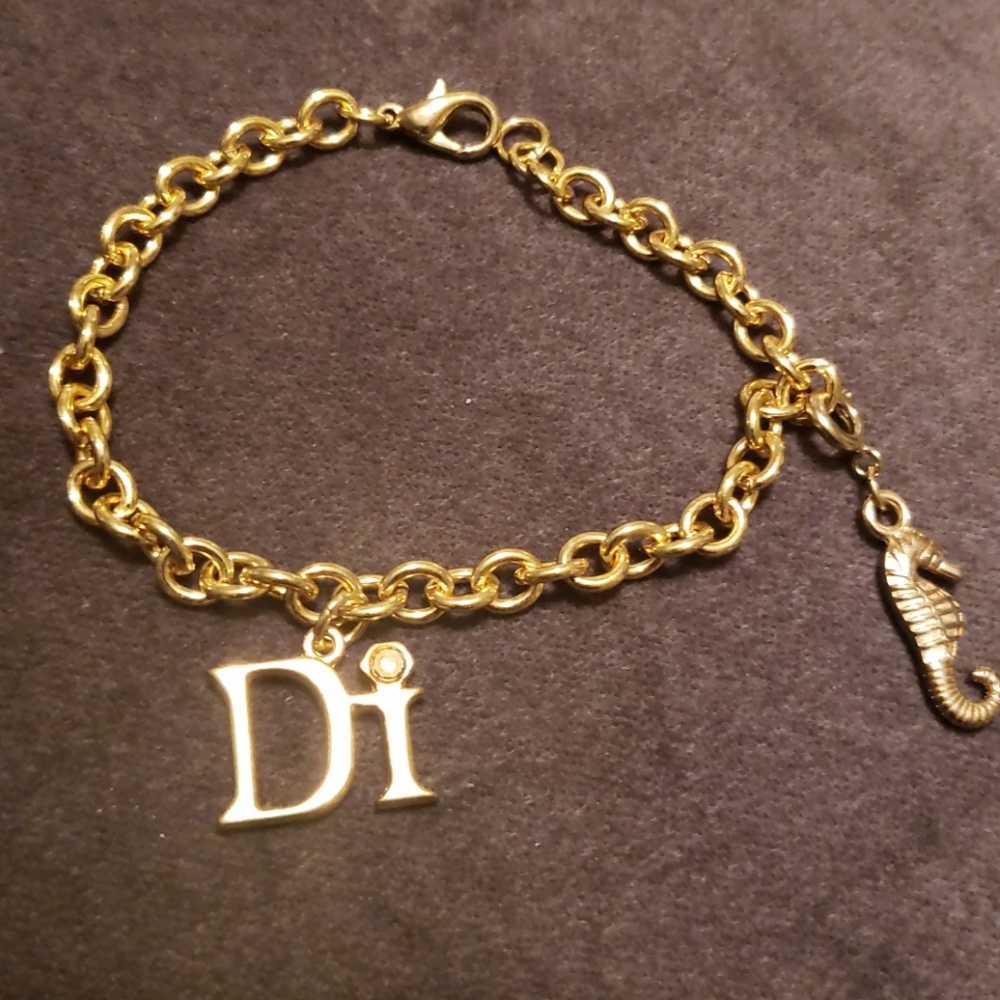 VIRGIN Island Diamond International bracelet - Picture 1 of 3